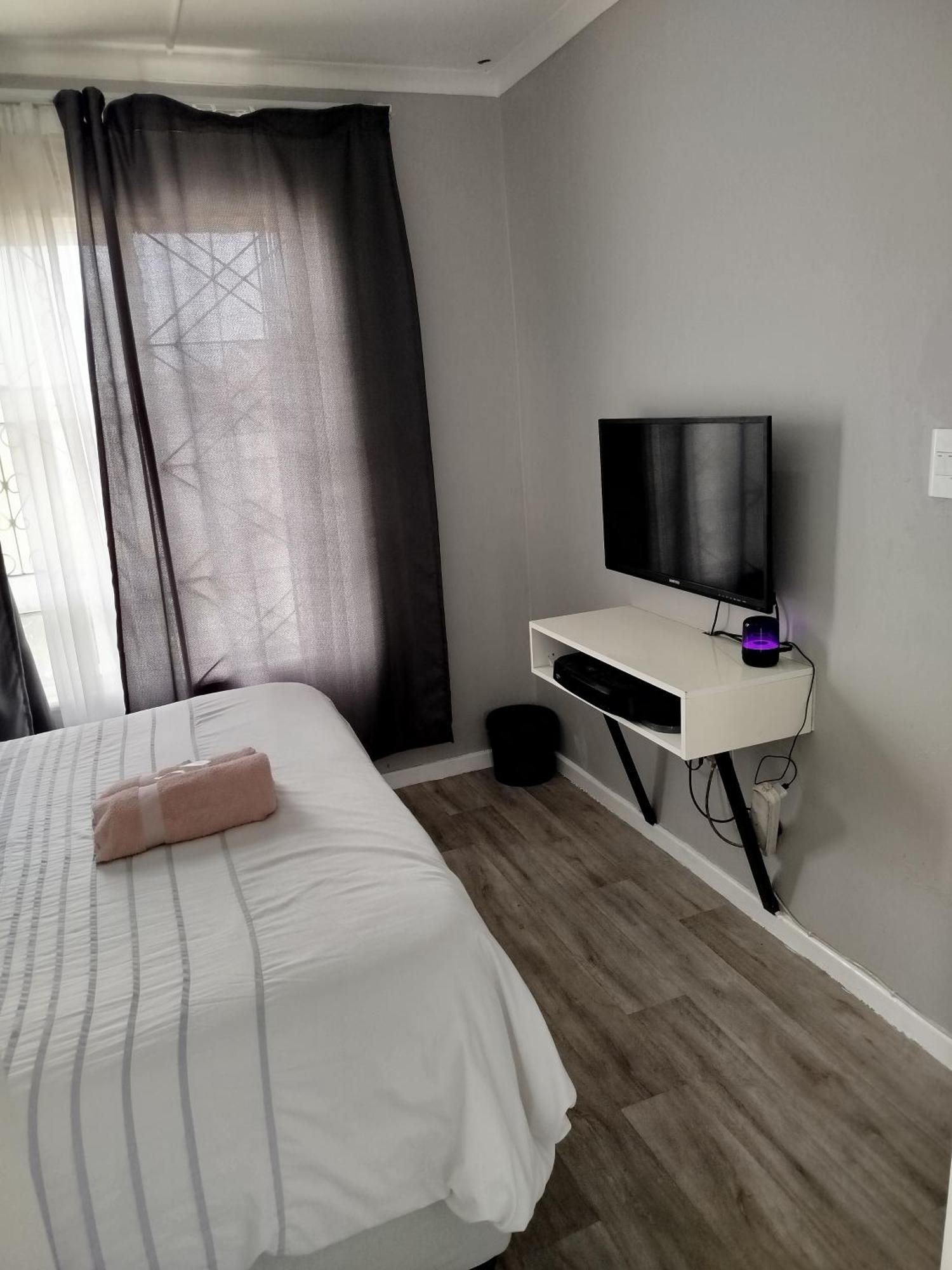 High View Accommodation イースト・ロンドン エクステリア 写真